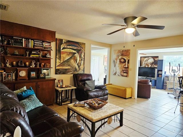 2820 Hibiscus Avenue, Mcallen, TX 78501