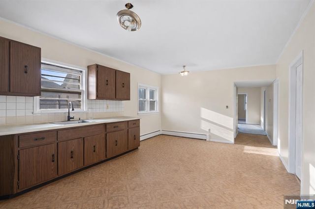 335 Court Street, Elizabethport, NJ 07206