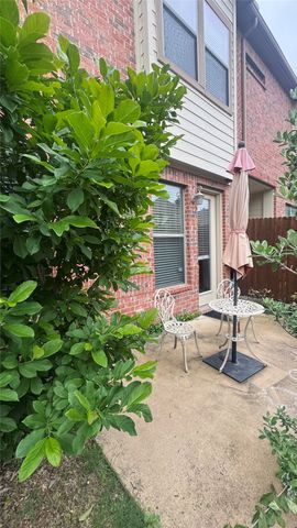 824 Apple Hill Drive, Allen, TX 75013