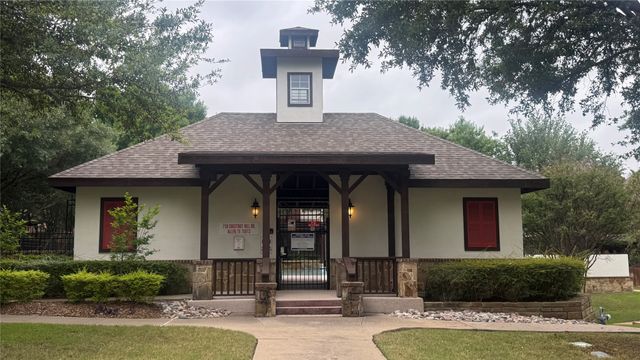 824 Apple Hill Drive, Allen, TX 75013