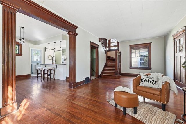 162 PARK Avenue, Council Bluffs, IA 51503