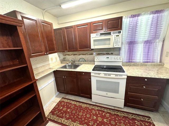 3146 CARLOS DRIVE, Dunedin, FL 34698