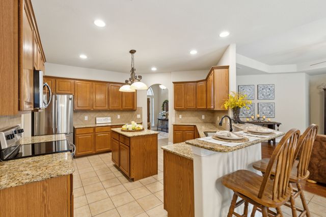 175 Pecan Hollow Circle, Anna, TX 75409