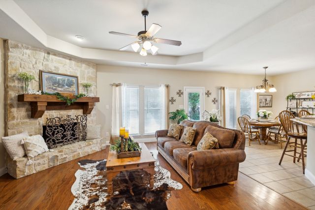 175 Pecan Hollow Circle, Anna, TX 75409