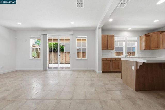 3808 Amerigo Ct, Antioch, CA 94509