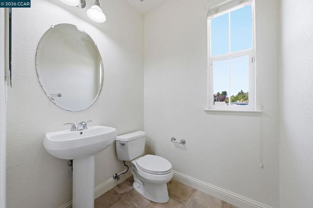 3808 Amerigo Ct, Antioch, CA 94509