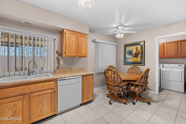 13682 N Garden Court Drive, Sun City, AZ 85351