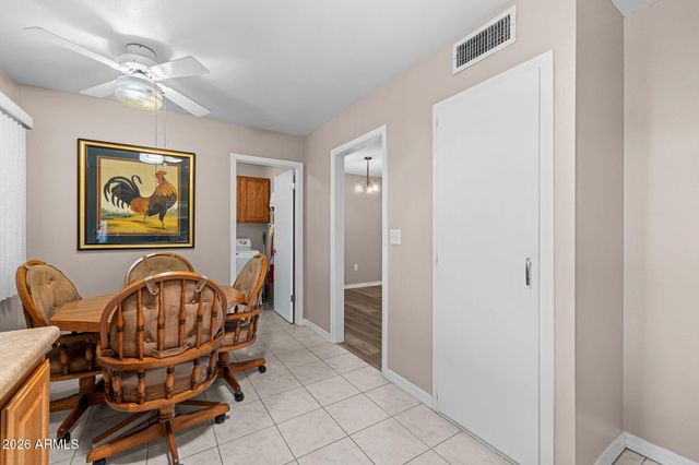 13682 N Garden Court Drive, Sun City, AZ 85351