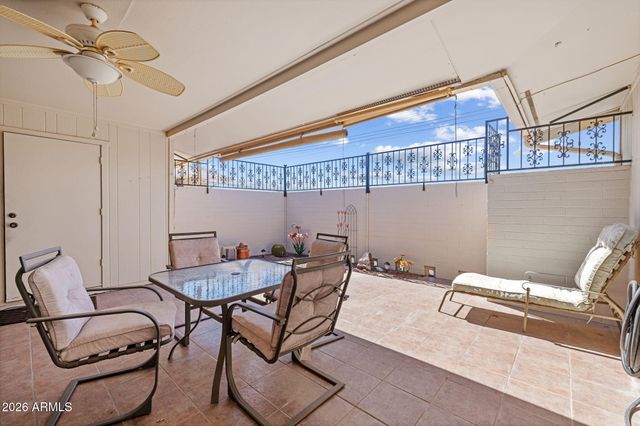 13682 N Garden Court Drive, Sun City, AZ 85351