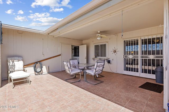 13682 N Garden Court Drive, Sun City, AZ 85351