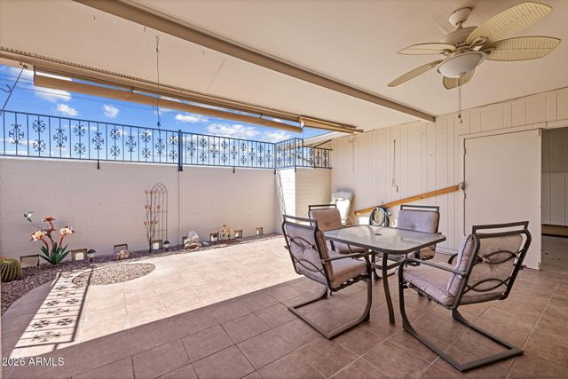 13682 N Garden Court Drive, Sun City, AZ 85351