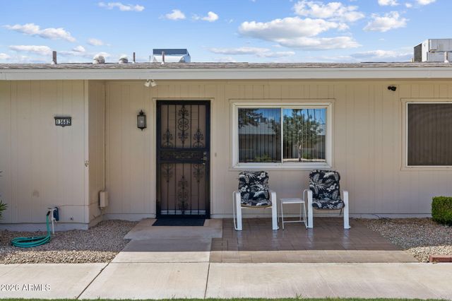 13682 N Garden Court Drive, Sun City, AZ 85351