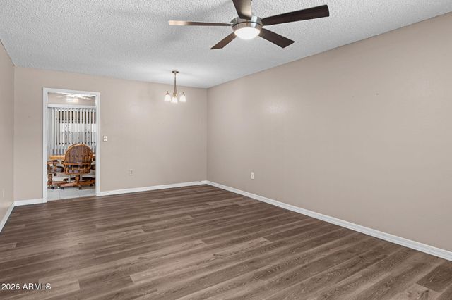 13682 N Garden Court Drive, Sun City, AZ 85351