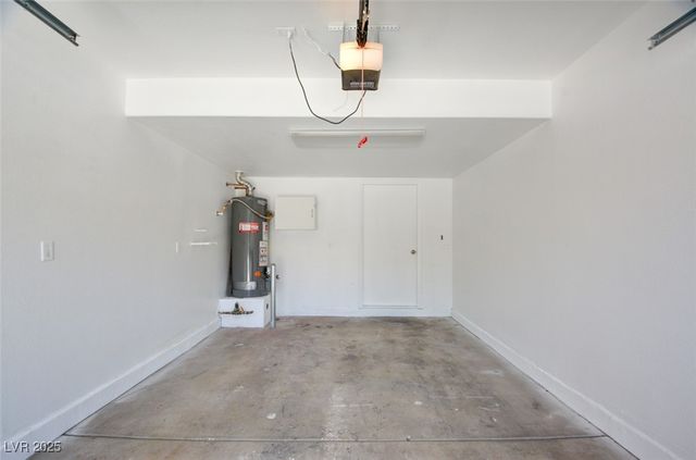 10138 Rocky Tree Street, Las Vegas, NV 89183