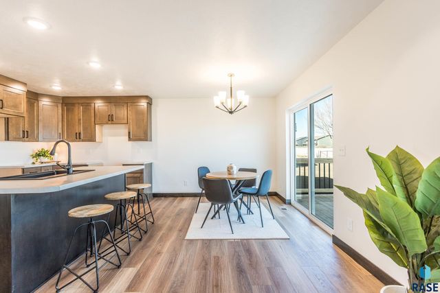 512 Shirley St Street, Harrisburg, SD 57032