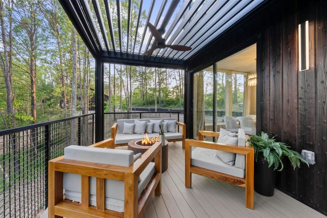 25127 Buena Vista Road, Rockbridge, OH 43149