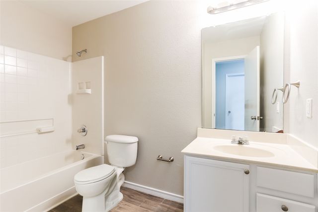 6160 Balcony Lane, Dallas, TX 75241