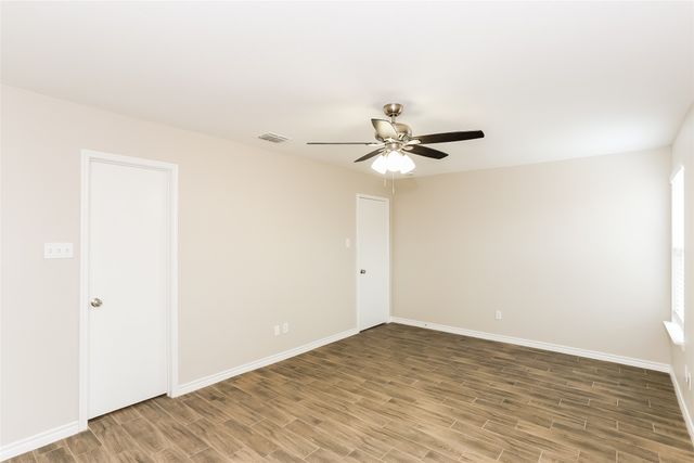 6160 Balcony Lane, Dallas, TX 75241