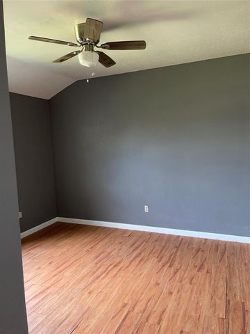 2215 Winter Bay Lane, Houston, TX 77088