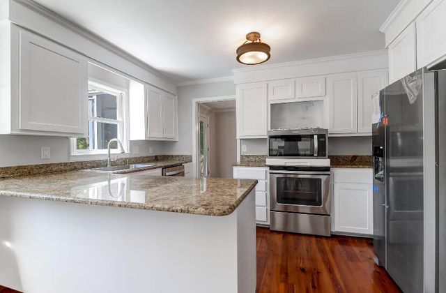 757 Sappho Court, Mount Pleasant, SC 29464