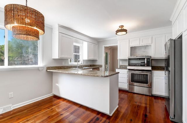 757 Sappho Court, Mount Pleasant, SC 29464