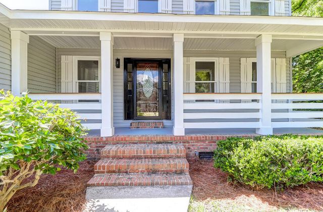 757 Sappho Court, Mount Pleasant, SC 29464