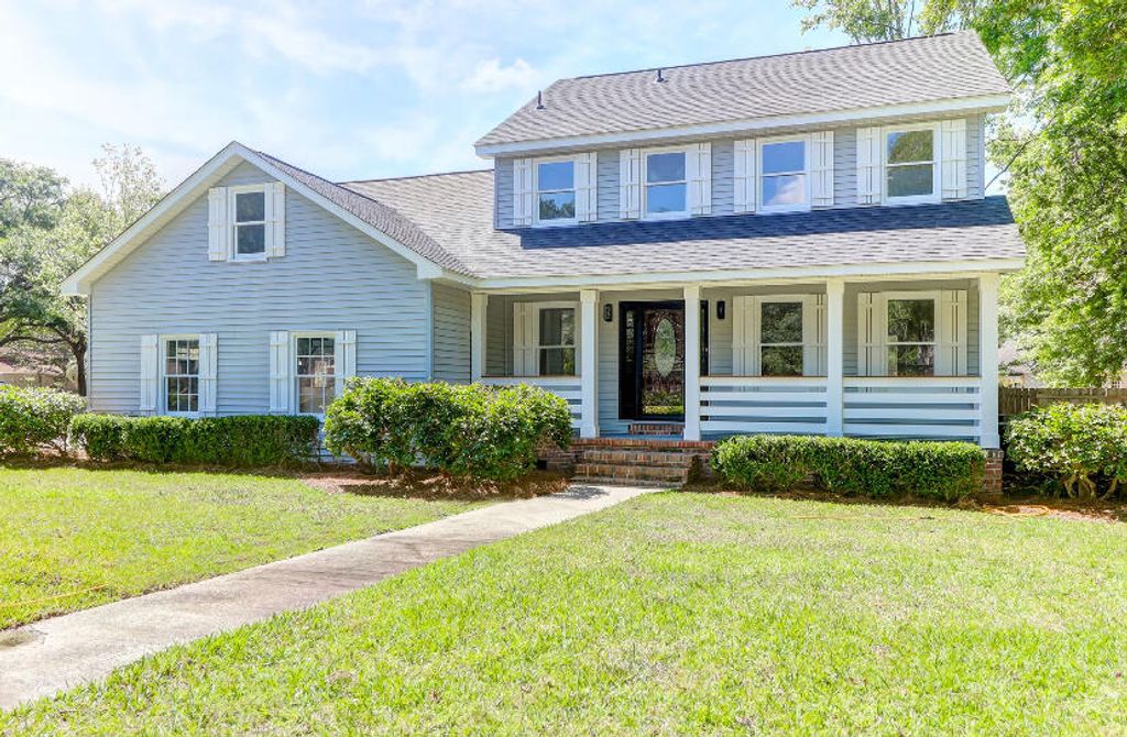 757 Sappho Court, Mount Pleasant, SC 29464