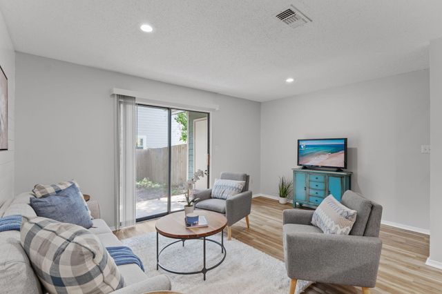 3 NW Deal Avenue, D, Fort Walton Beach, FL 32548