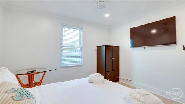 10 17th Place, Tybee Island, GA 31328