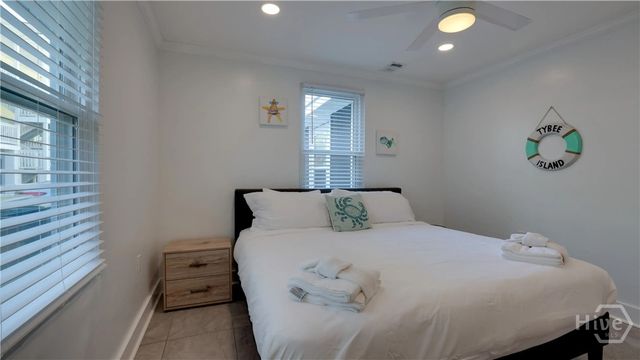 10 17th Place, Tybee Island, GA 31328