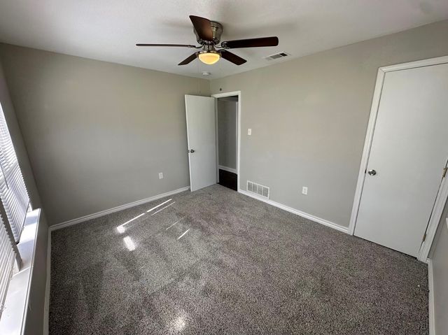 1210 Lindsey Street, Denton, TX 76205