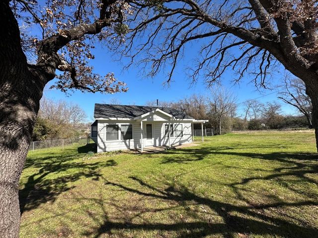 1210 Lindsey Street, Denton, TX 76205