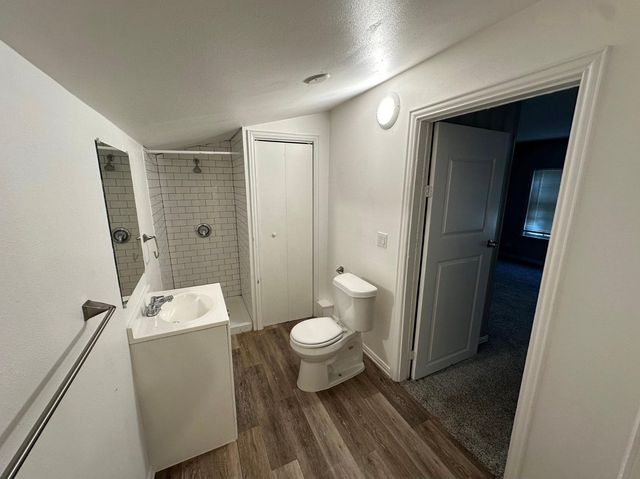 1210 Lindsey Street, Denton, TX 76205