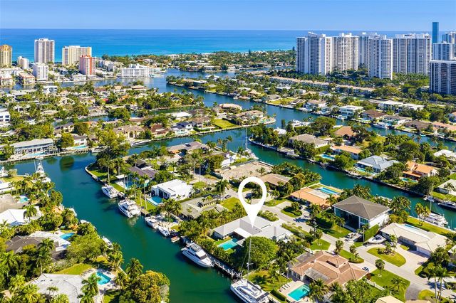 424 Alamanda Drive, Hallandale Beach, FL 33009