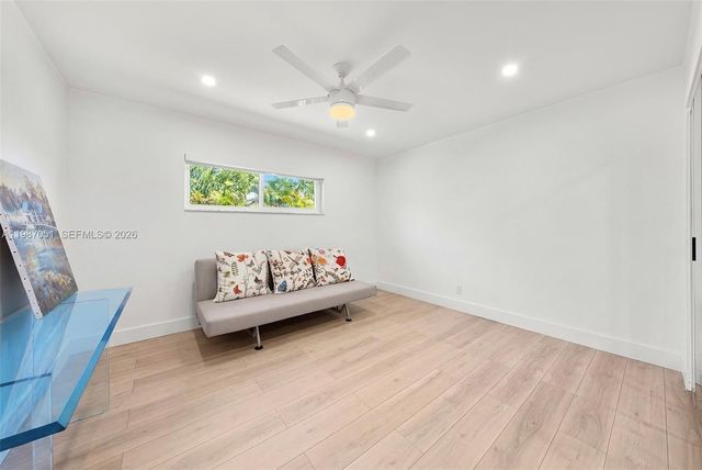 424 Alamanda Drive, Hallandale Beach, FL 33009