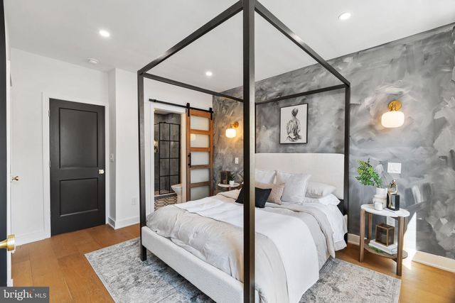 1304 S HICKS ST, Philadelphia, PA 19146