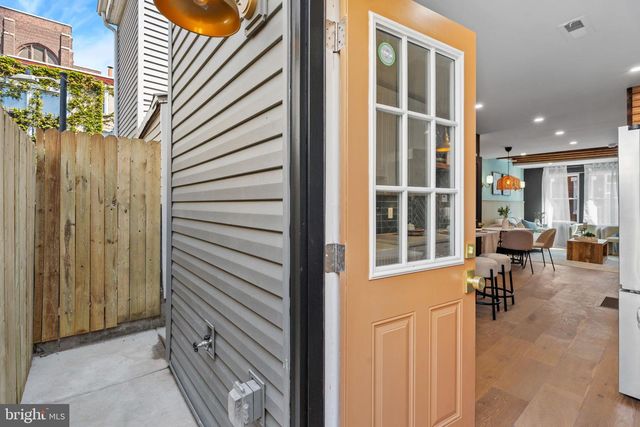 1304 S HICKS ST, Philadelphia, PA 19146