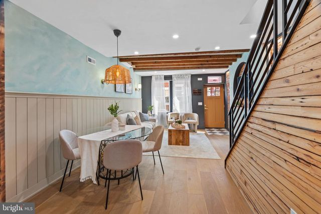 1304 S HICKS ST, Philadelphia, PA 19146