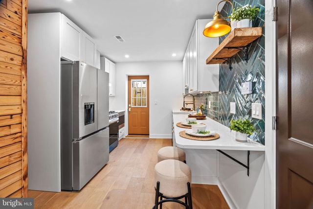 1304 S HICKS ST, Philadelphia, PA 19146