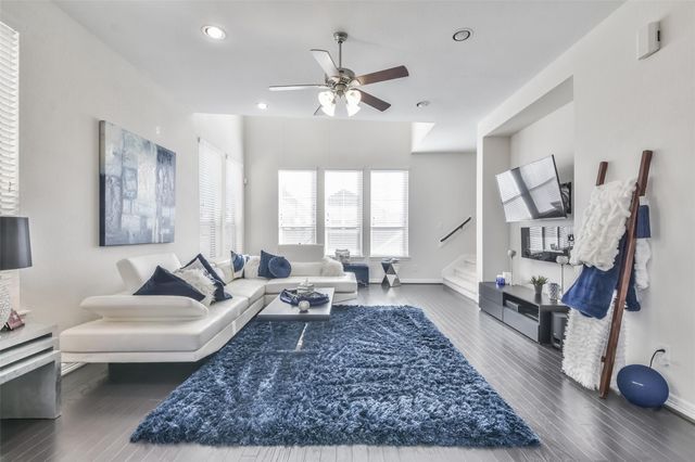 9643 Towne Lake Parkway, Cypress, TX 77433