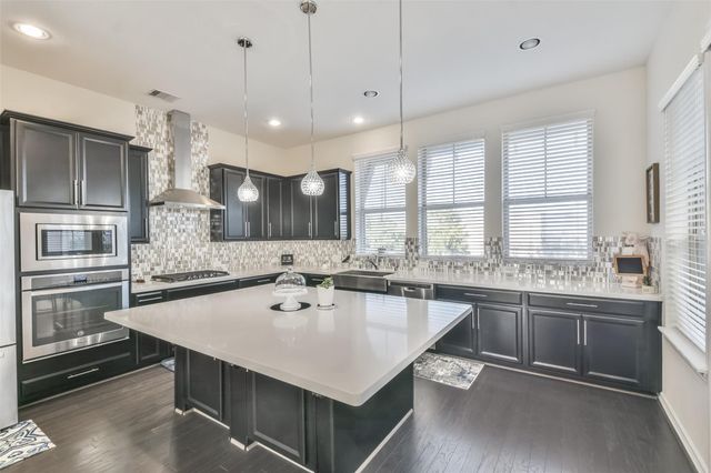 9643 Towne Lake Parkway, Cypress, TX 77433