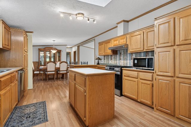 22533 S Woodside Drive, Channahon, IL 60410