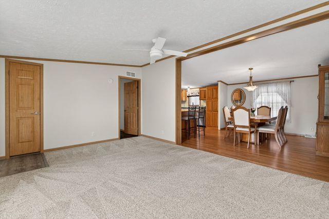 22533 S Woodside Drive, Channahon, IL 60410