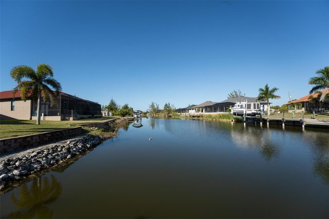 10544 POUGHKEEPSIE CIRCLE, Port Charlotte, FL 33981