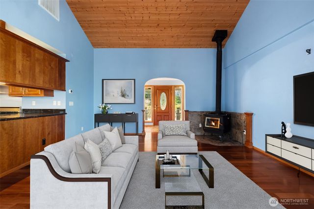 15057 Stevens Road SE, Olalla, WA 98359