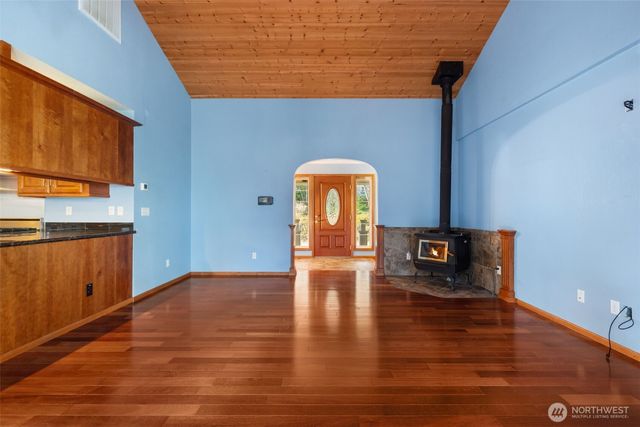 15057 Stevens Road SE, Olalla, WA 98359