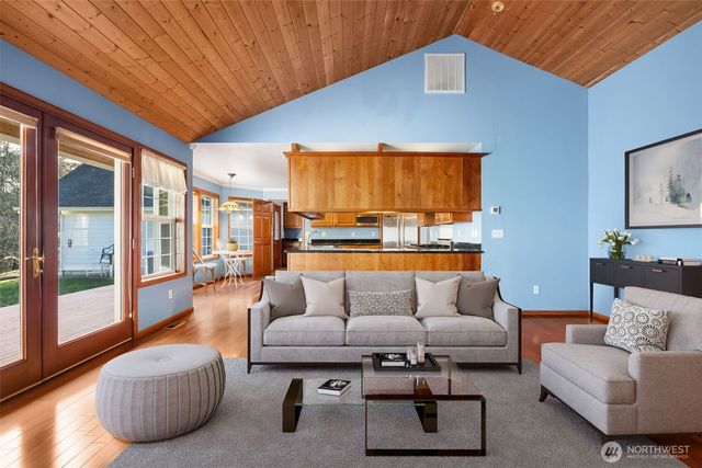 15057 Stevens Road SE, Olalla, WA 98359