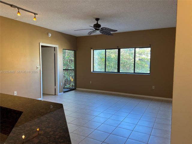 2445 SW 18th Ter 920, Fort Lauderdale, FL 33315