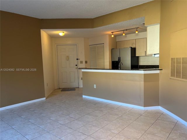 2445 SW 18th Ter 920, Fort Lauderdale, FL 33315