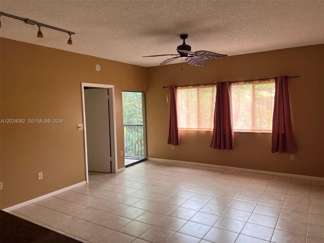 2445 SW 18th Ter 920, Fort Lauderdale, FL 33315
